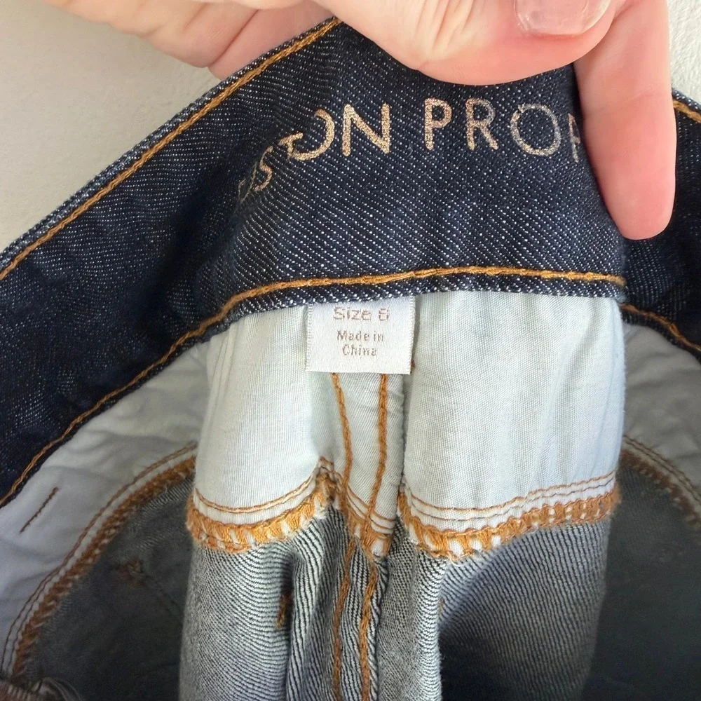 Boston Proper Womens Dark Wash Straight Leg Jeans Double Button Indigo Size 6